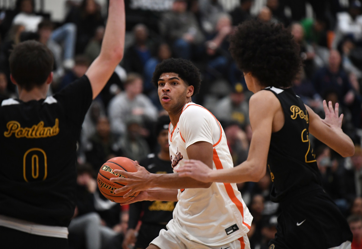 a Roosevelt vs Eastside Catholic boys basketball The Hardwood Invite final Portland Oregon December 20 2023 Taylor Balkom 27